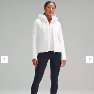 Lululemon Another Mile Jacket, White, Size 6